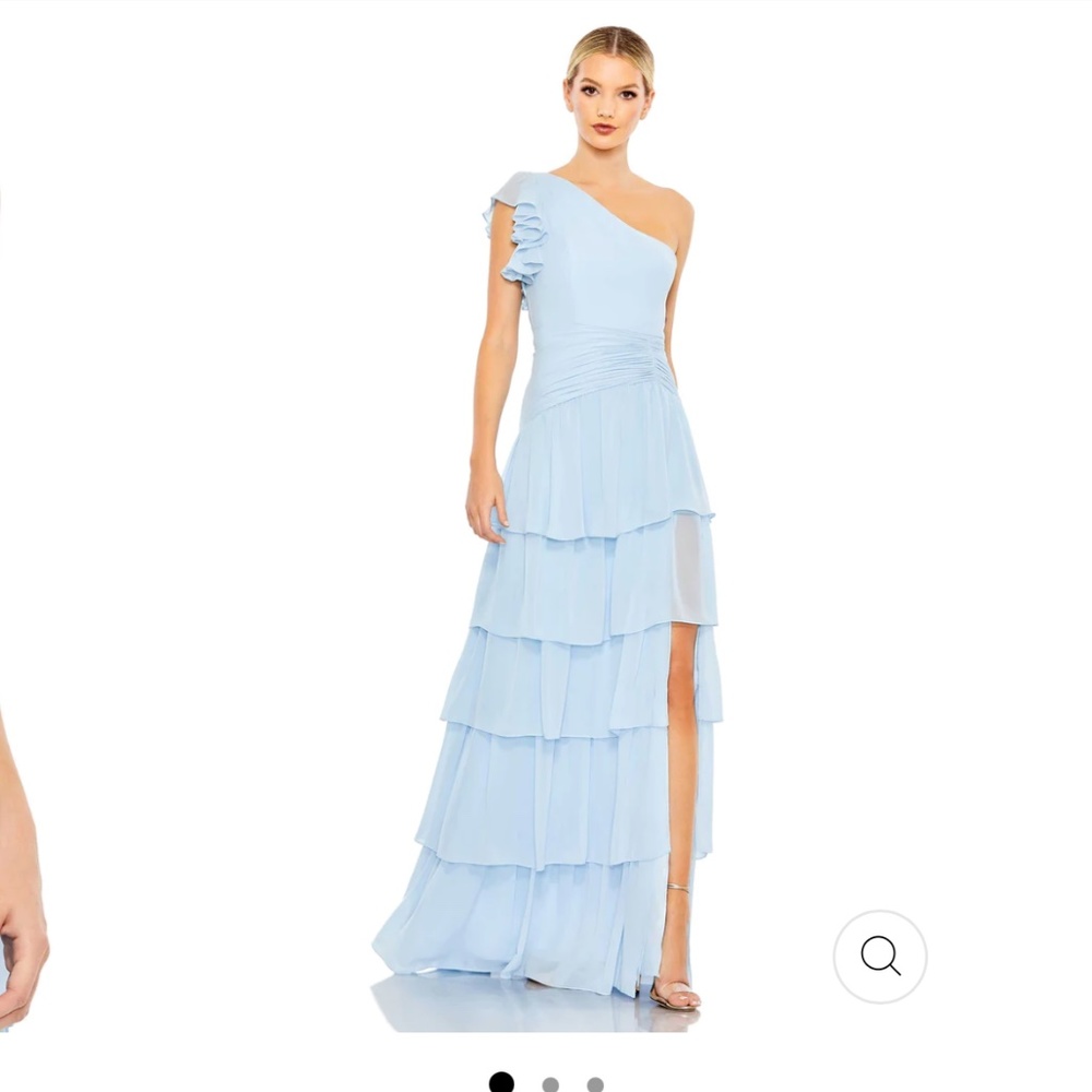 Mac Duggal Ruffle Tiered Sleeve